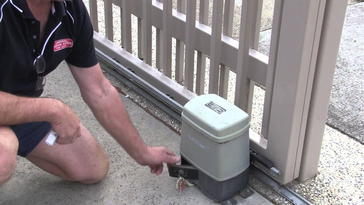 Automatic Gate Installer